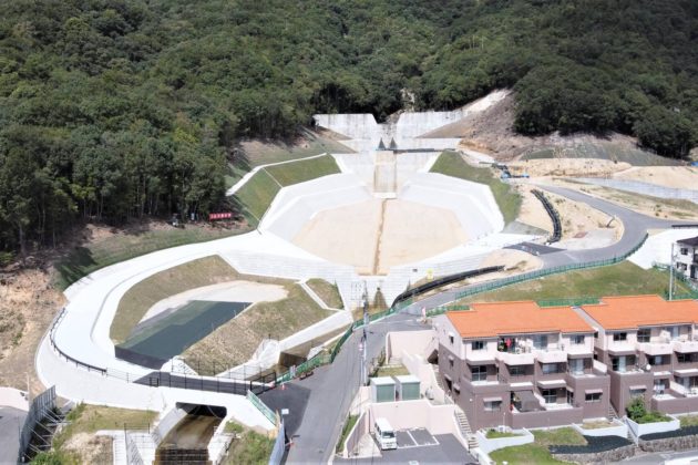 広島西部山系303渓流土石流堆積工第２期工事