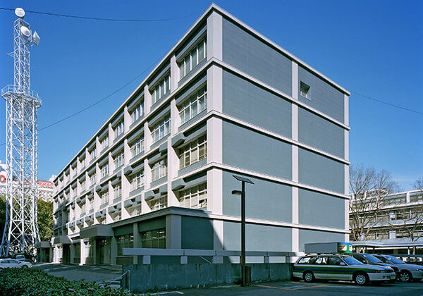 広島県庁農林庁舎耐震改修