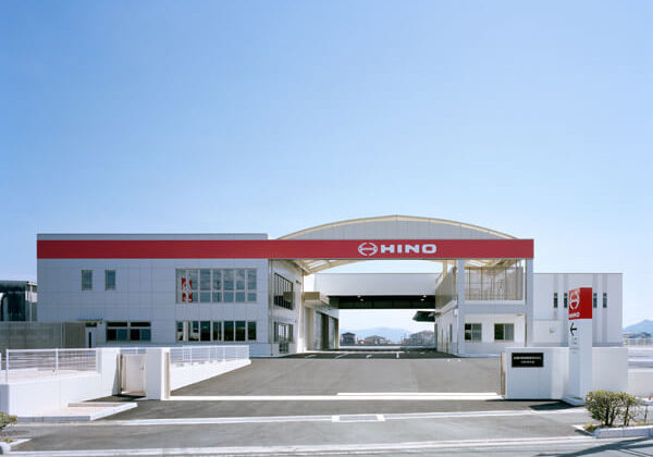 日野自動車廿日市市店01